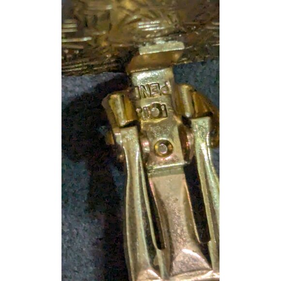 Vintage Fleur-De-Lis Red & Gold Clip-On Earrings Shield Motif Retro Jewelry - Picture 6 of 6